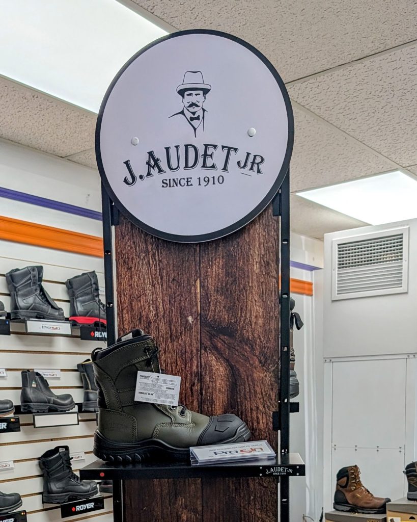 PXL_20260828_214016381-EDIT-819x1024 Bottes et chaussures